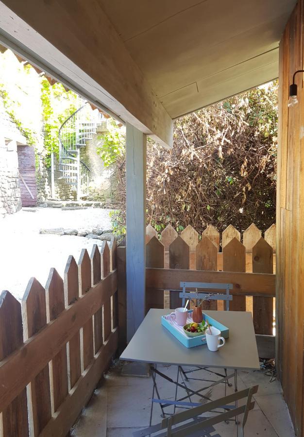 Moulin De Bonfilhon Bed & Breakfast Cornillon-Confoux Exterior photo